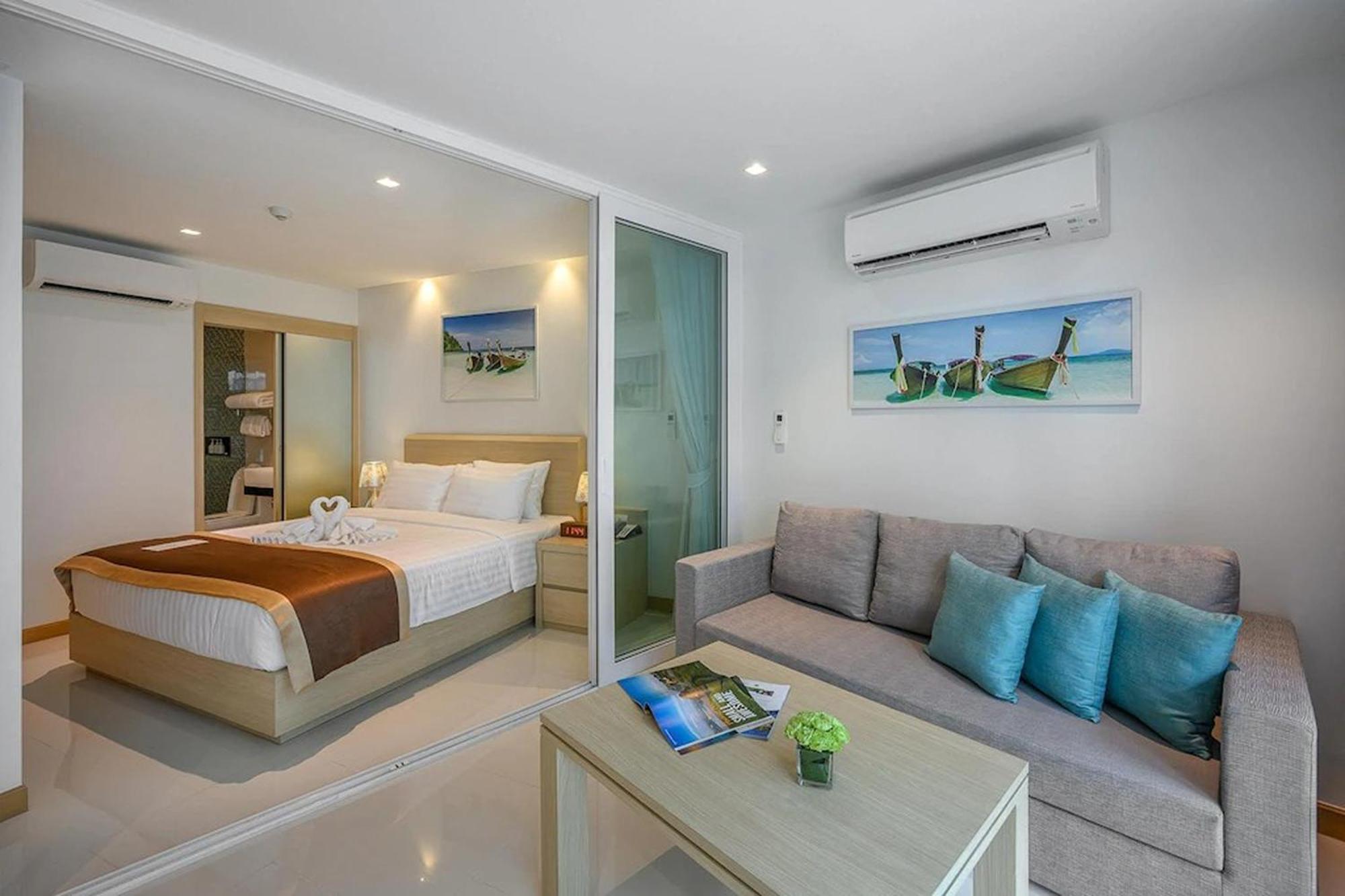 The Beachfront Hotel Phuket Rawai Zewnętrze zdjęcie